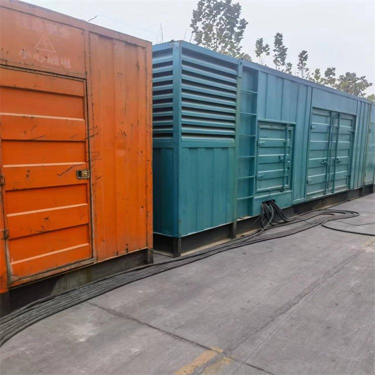 新昌如何选择适合 600kW 柴油发电机组的热继电器?