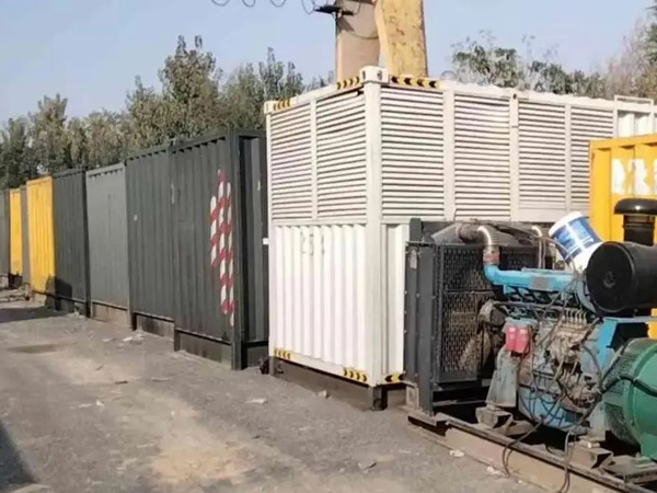 新昌200KW柴油发电机机组每小时油耗是多少?